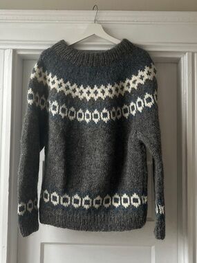 Vintage Hand Knit Fair Isle Sweater